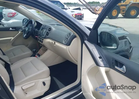 2013 Volkswagen Tiguan Se z USA, uszkodzony, nr VIN WVGAV3AX4DW588227